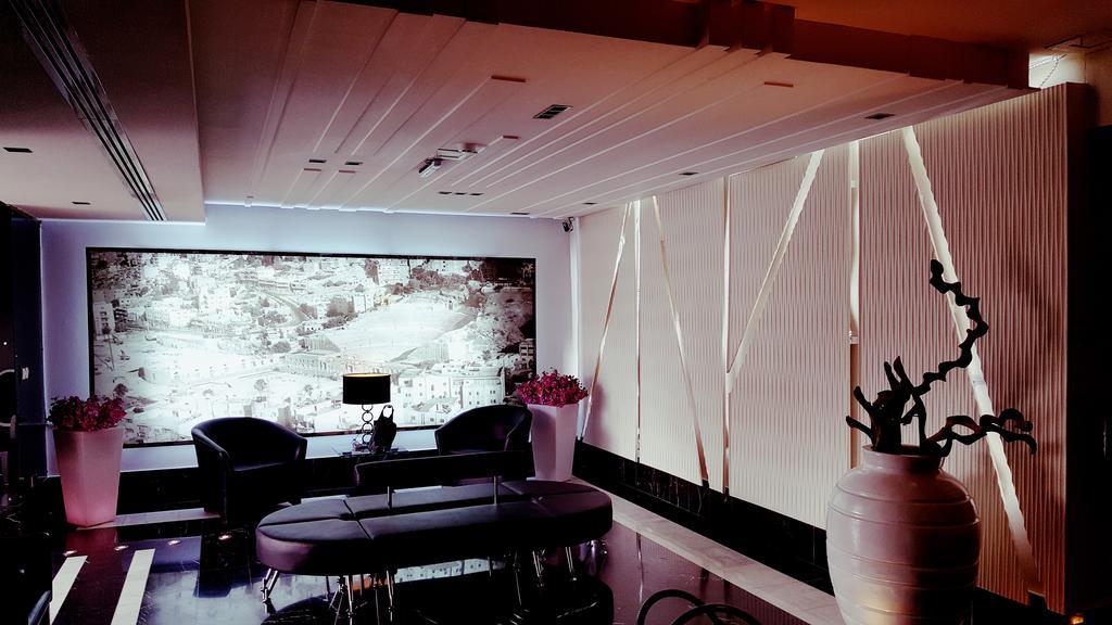 Crystal Hotel Amman Eksteriør bilde